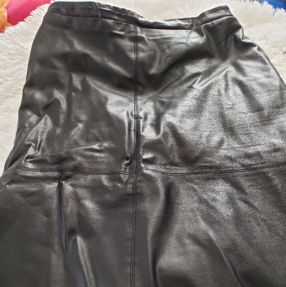 Vegan leather pencil skirt